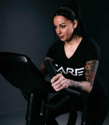 Selbstbetriebenes Bike - PERFORMER LED - CARE - Vernetzter Ergometer