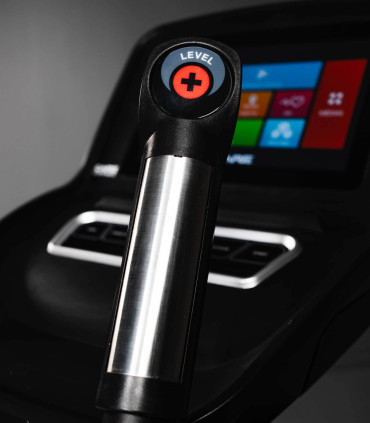 Ellipsentrainer ELLIPTER FD mit TFT-Bildschirm - CARE - vernetzter Ergometer