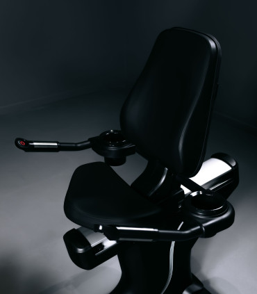 Halbliegendes Bike ROADSTER TFT selbstversorgend CARE - vernetzter Ergometer - Generalüberholt