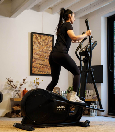 HELIS selbstgenerierender Crosstrainer - CARE - vernetzter Ergometer