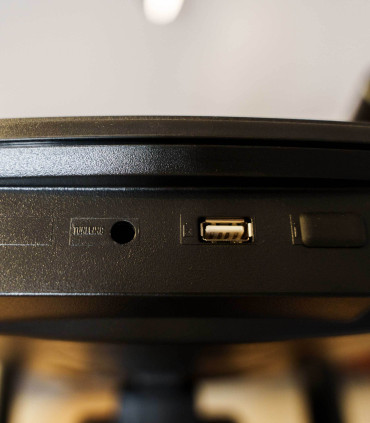 Selbstgenerierender Crosstrainer HELIS FD - CARE - vernetzter Ergometer