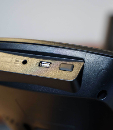 Selbstangetriebenes Semi-Recumbent-Bike - TELIS RS - vernetzter Ergometer