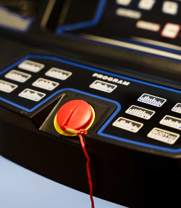 Vernetztes Laufband - 16 km/h - CARE - CT-705-3 - Generalüberholt