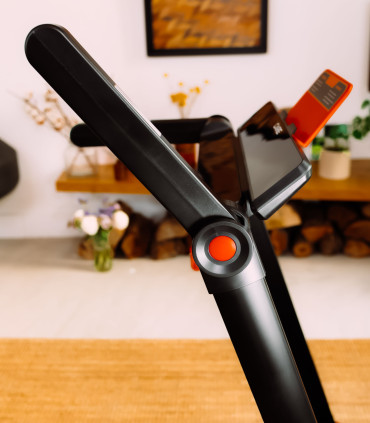 Laufband - 14km/h - CARE - JOG XP - Generalüberholt