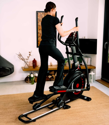 Crosstrainer ELLIXIUM FD - CARE - klappbar und vernetzt - Generalüberholt