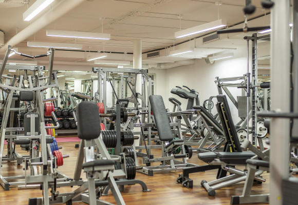 Welches Kraft- und Fitnessgerät ist am umfassendsten?